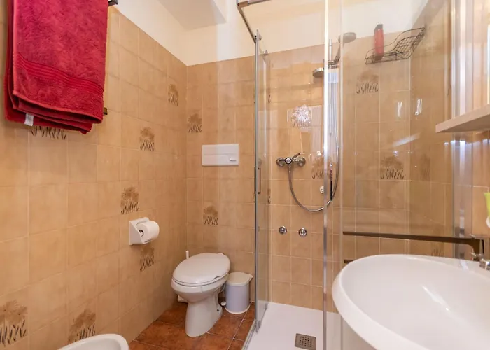 Principe Marmolada 154 アパート ロッカ・ピエートレ